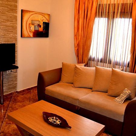Αmalia Lux Villas Vrasná Exteriér fotografie