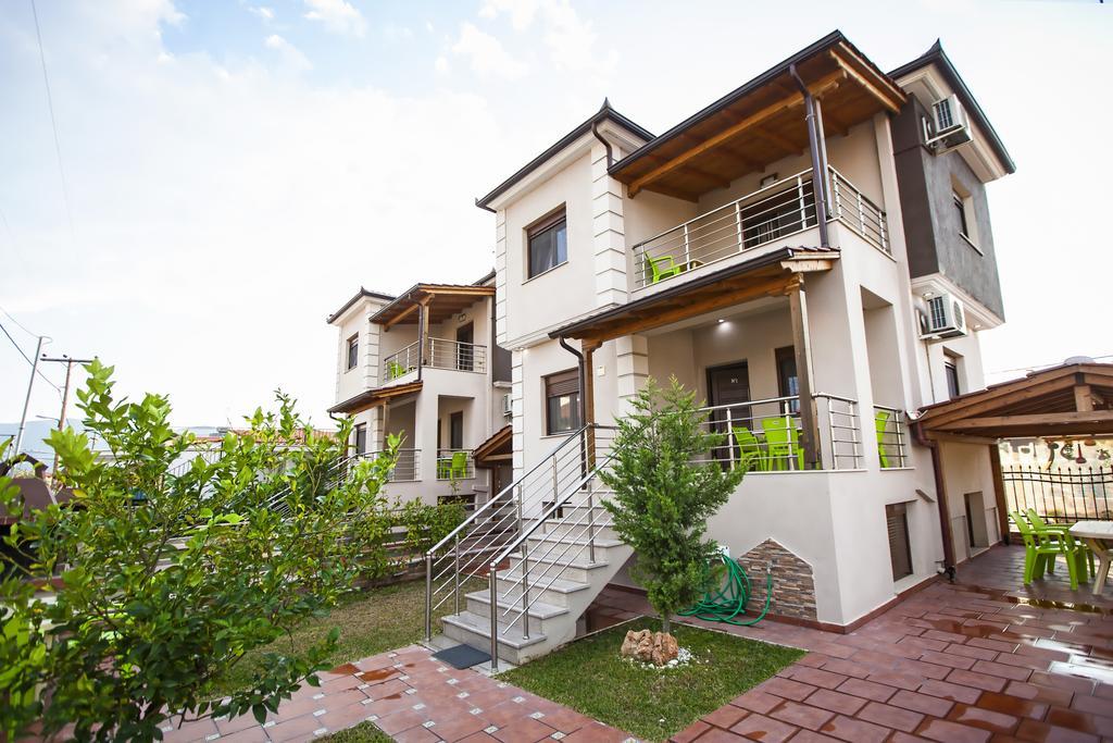 Αmalia Lux Villas Vrasná Exteriér fotografie