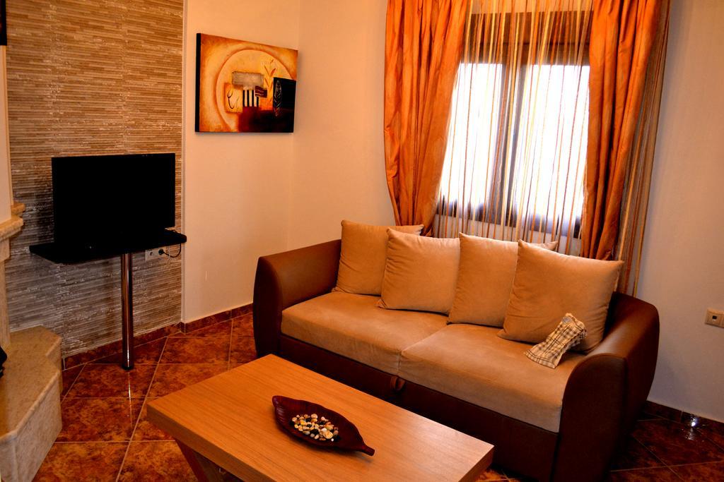 Αmalia Lux Villas Vrasná Exteriér fotografie